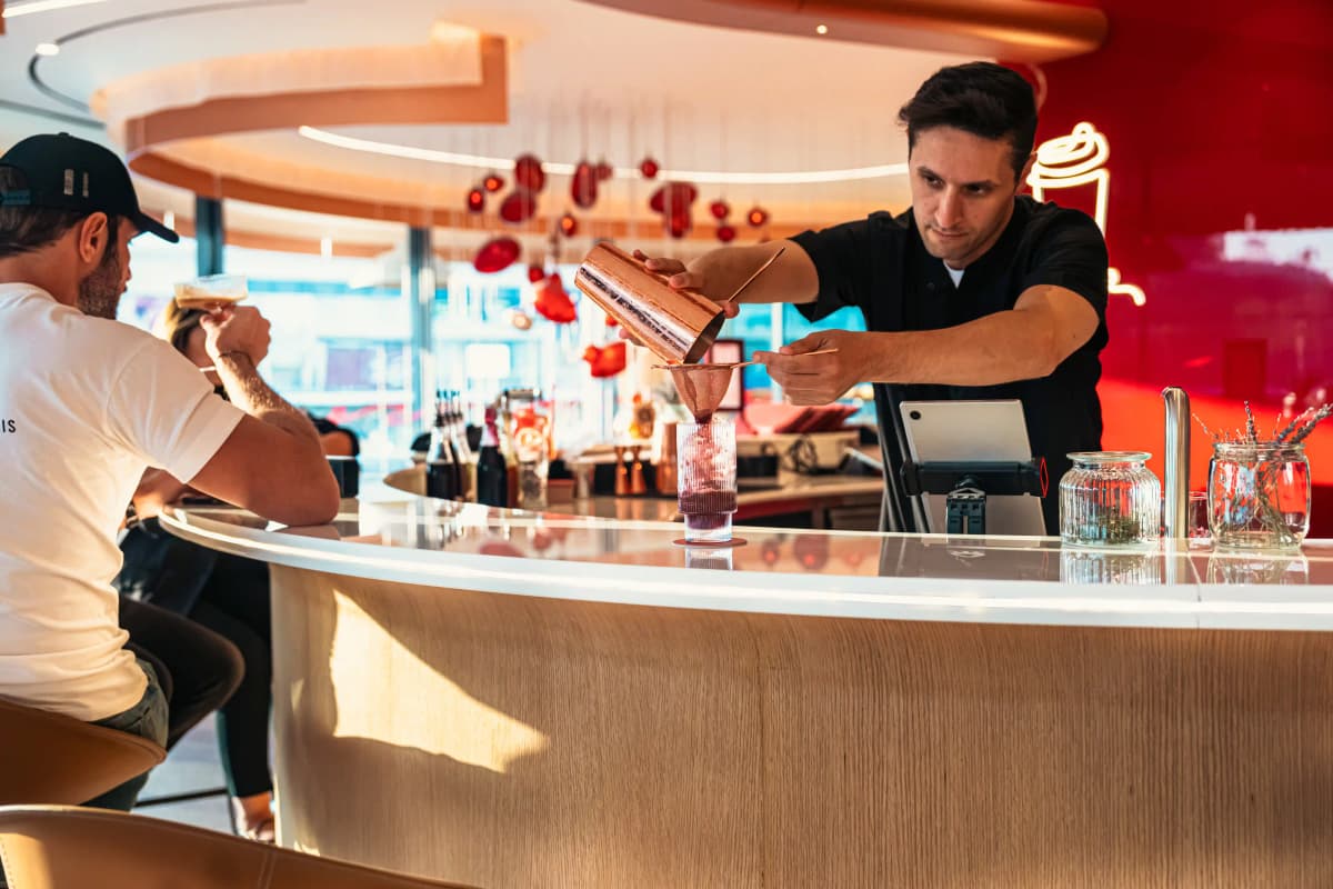 Displaying the Al Ameed Barista